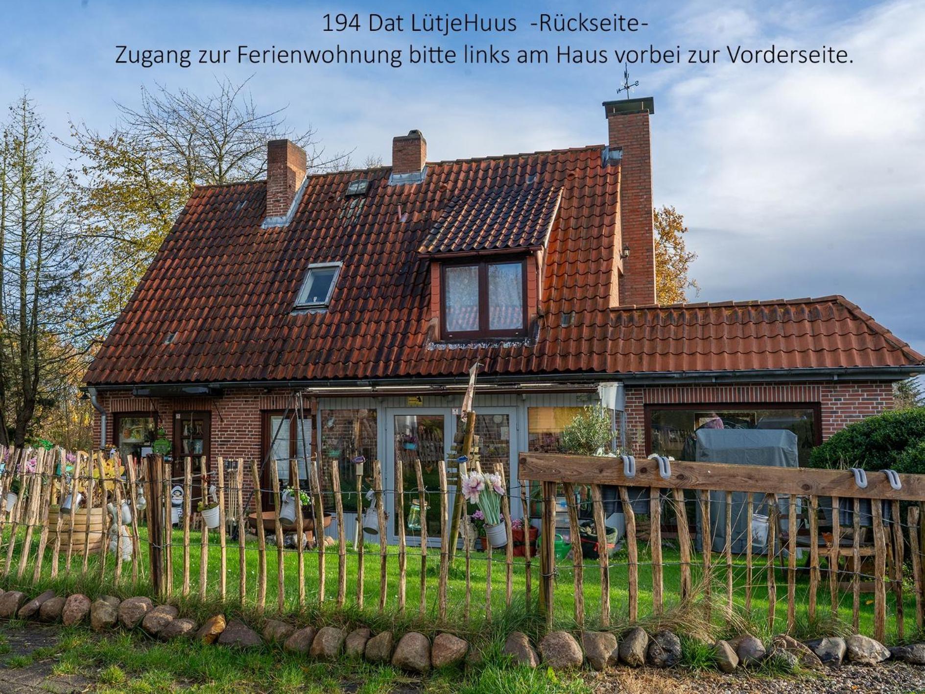 194 Fewo Dat Luetjehuus Mit Dachterrasse Im Ersten Stock Лютенбург Экстерьер фото